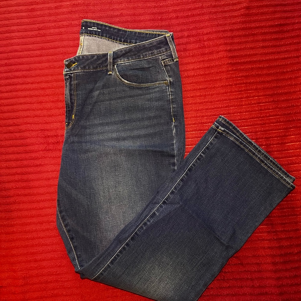 Old Navy Women’s Mid Rise Kicker Boot-Cut